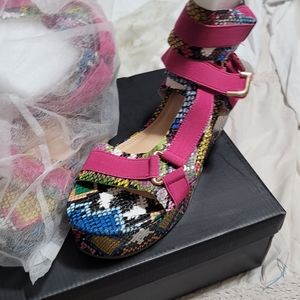 Women platform sandals